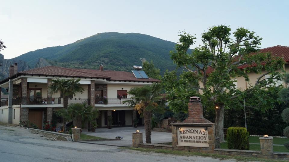 Guesthouse Athanasiou Káto Loutrákion Esterno foto